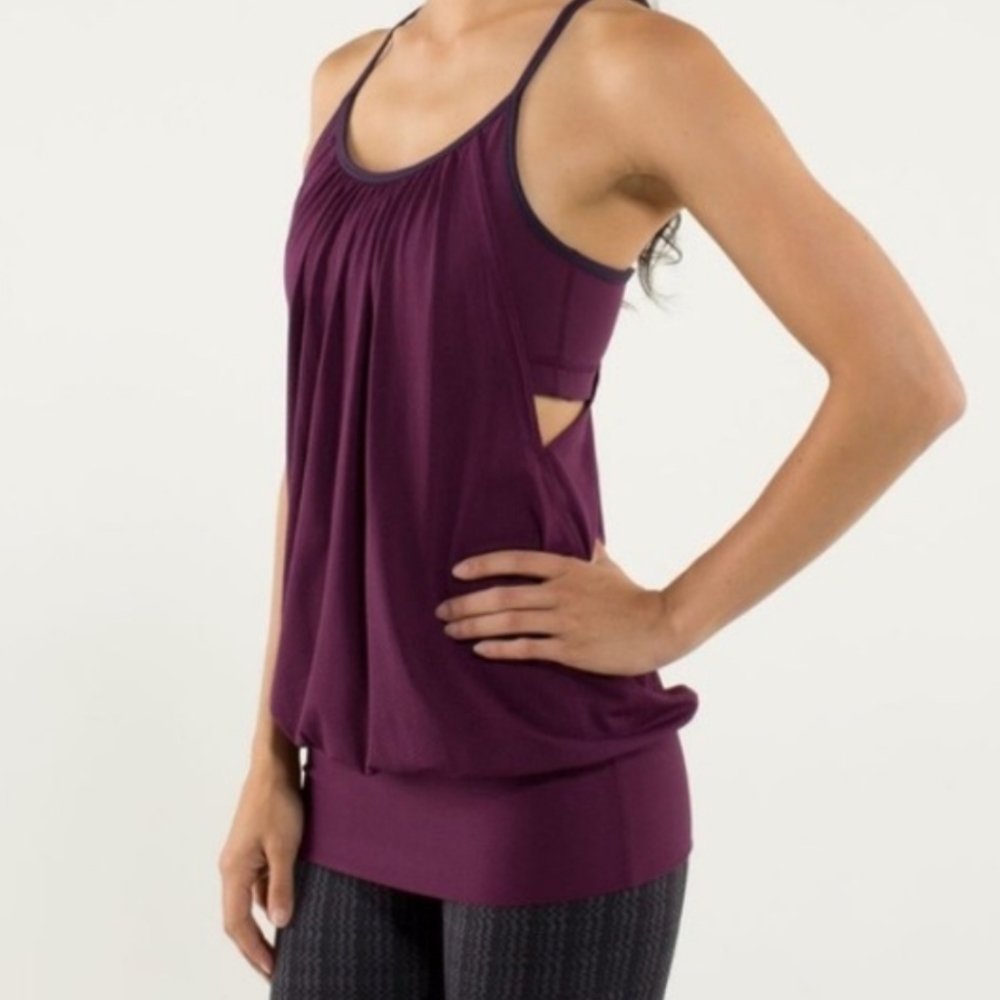 Lululemon no limits tank in plum and navy, sz 10